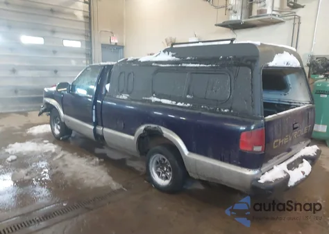 2000 Chevrolet S-10 из США, поврежденный, VIN 1GCCS1444YK133709